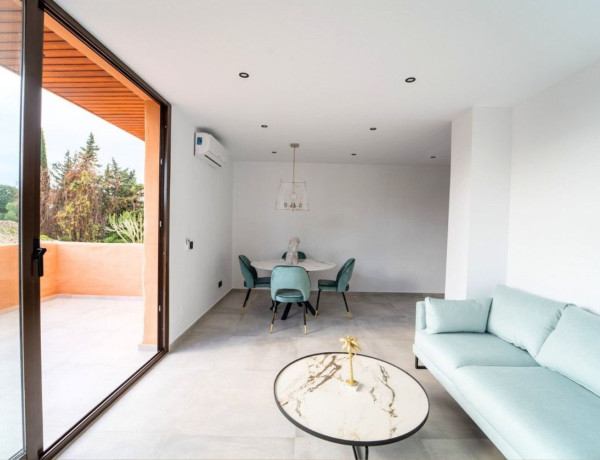 Piso en venta en Estepona Pueblo , Estepona thumbnail 2