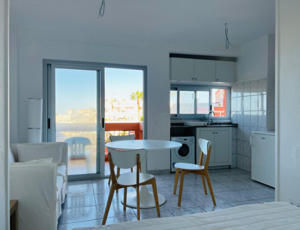 Studio for sale in Avenida Melchor Luz, 1, Puerto de la Cruz photo 2