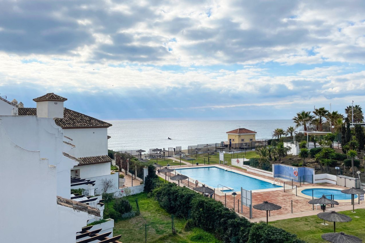 Venta de chalet adosado en Costa Natura , Estepona photo 3