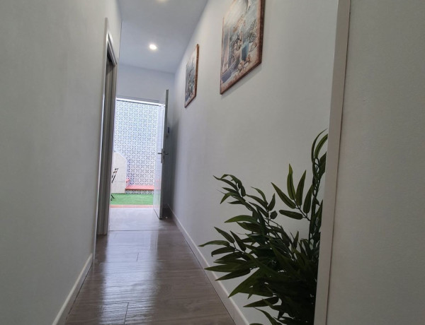 Chalet independiente en venta en , Caleta de Velez thumbnail 2