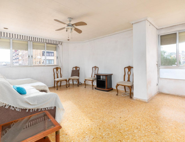 Продажа квартиры в  Calle Paco Pierra, València photo 1