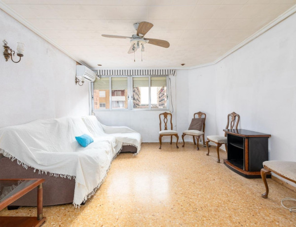 Продажа квартиры в  Calle Paco Pierra, València photo 2