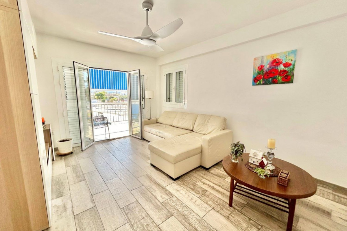 Venta de piso en Platja de Oliva, Oliva
 photo 3