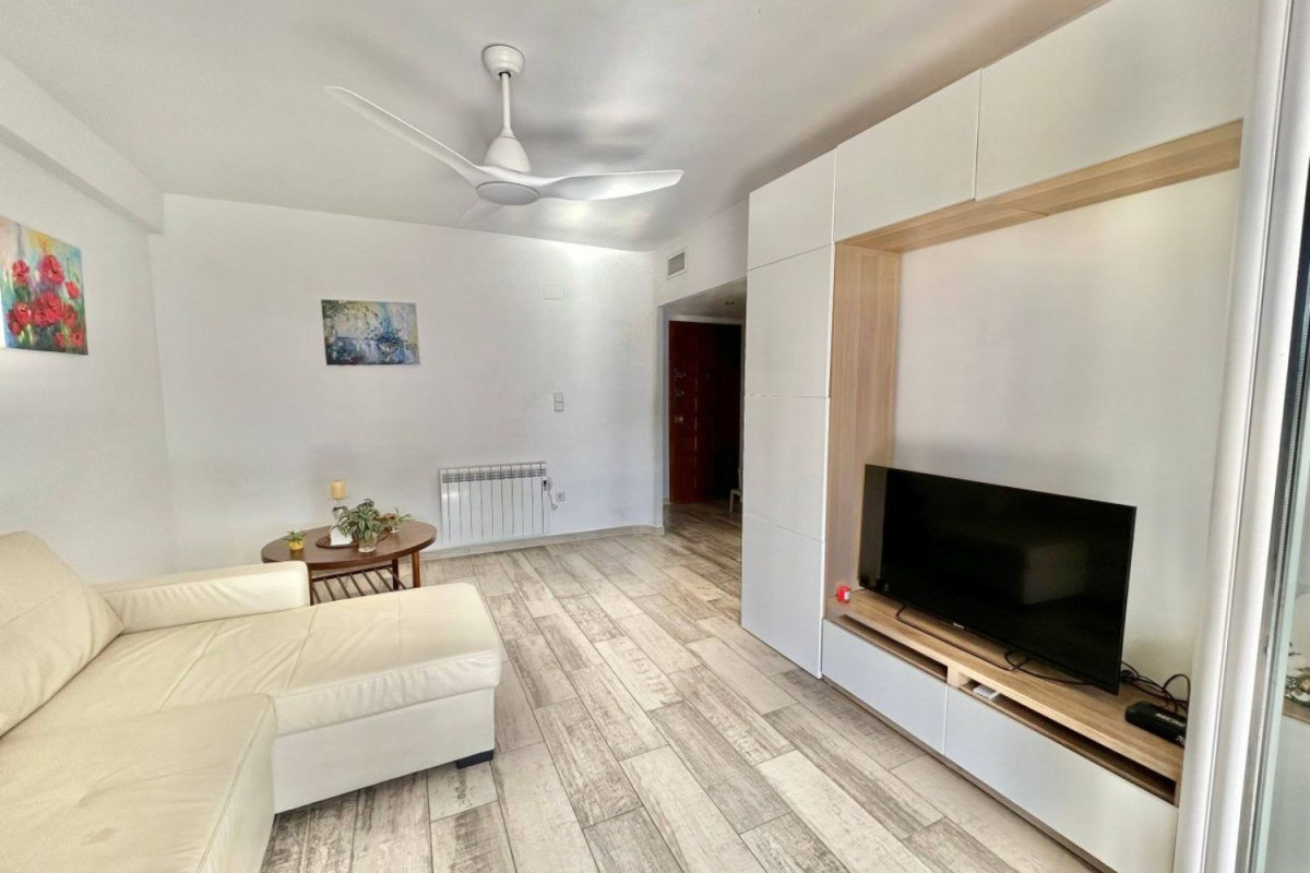 Venta de piso en Platja de Oliva, Oliva
 photo 4