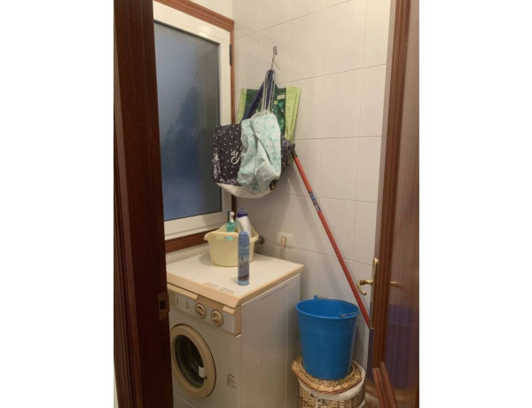 Bajo en venta en , Monforte de Lemos photo 4
