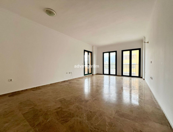 Apartment for sale in  San Pedro de Alcántara , Marbella photo 2