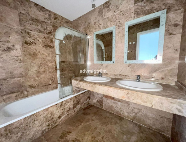 Apartment for sale in  San Pedro de Alcántara , Marbella photo 4