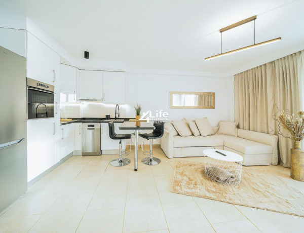 Piso en venta en  Calle Quezal, Arona photo 2