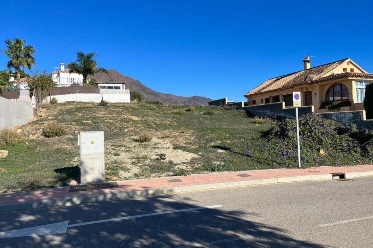 Land for sale in Estepona, Malaga photo 5