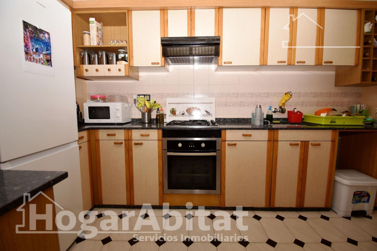 Недвижимость на продажу и в аренду в Испании photo 4