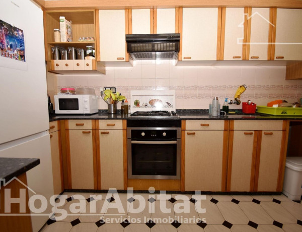 Продажа квартиры в  Zona Avenida al Vedat , Torrent photo 4