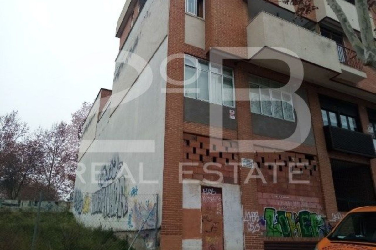 Properties for sale and rent in Spain photo 4