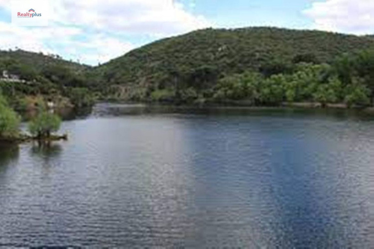 Terreno en venta en Cebreros, Ávila photo 5