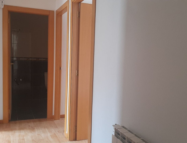 Piso en venta en Calle Río Coa, Salamanca photo 1