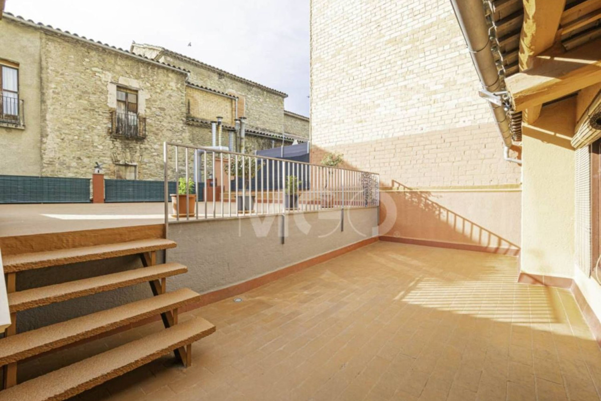 Venta de piso en Rambla de Sant Domènec, Vic
photo 1