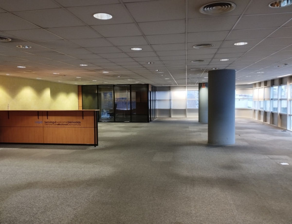 Office for sale at Avenida de Francesc Macià, 60 , Sabadell photo 1