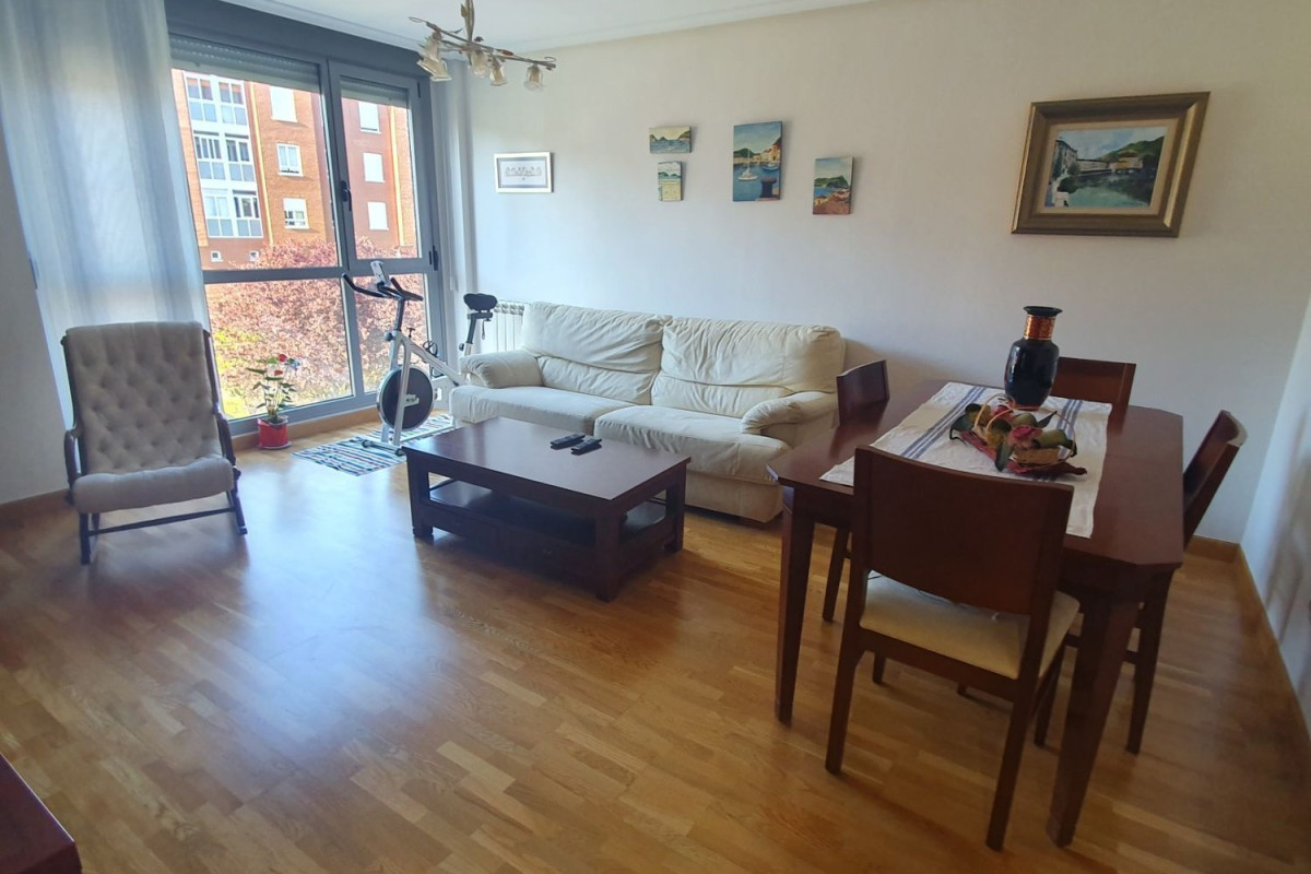 Venta de piso en Calle Heraclio Alfaro, Vitoria-Gasteiz
photo 1