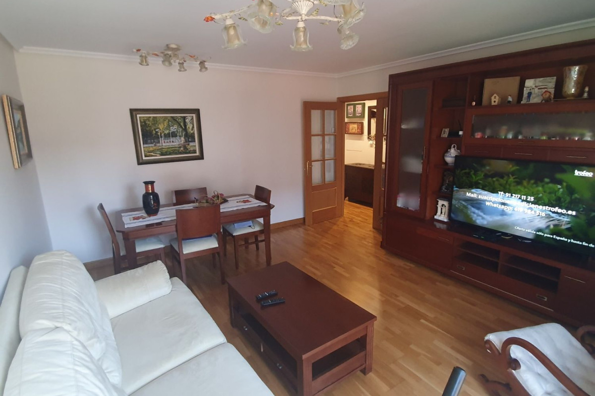 Venta de piso en Calle Heraclio Alfaro, Vitoria-Gasteiz
photo 2