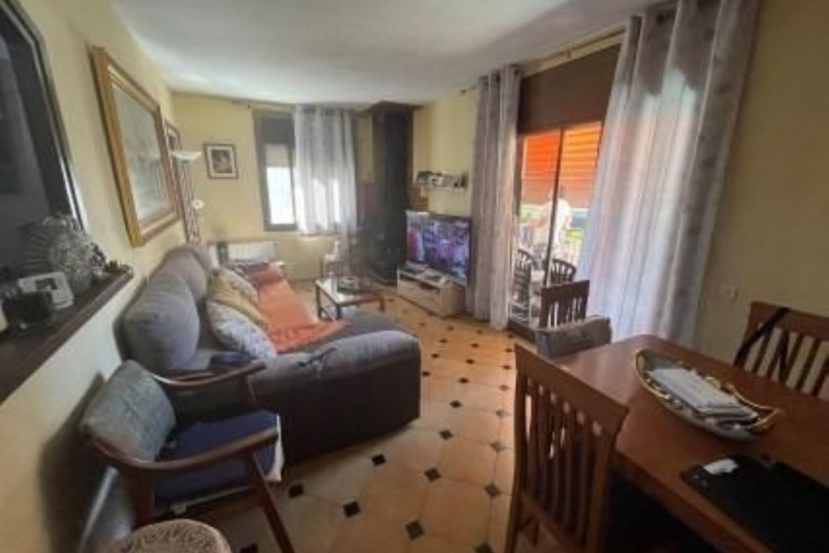 Продажа квартиры на Avenida Alemanya, Калафель
 photo 2