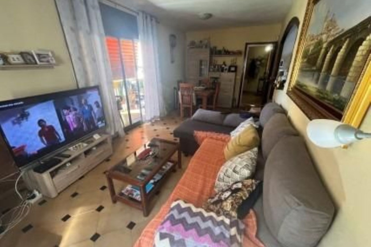 Продажа квартиры на Avenida Alemanya, Калафель
 photo 3