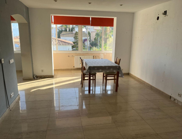 Chalet independiente en venta en  Calle la Pau, Calafell photo 3