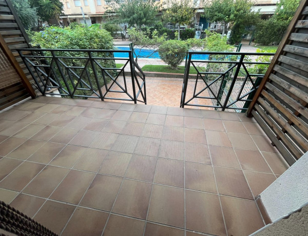 Chalet adosado en venta en  Calle de la Costa Daurada , El Vendrell photo 2