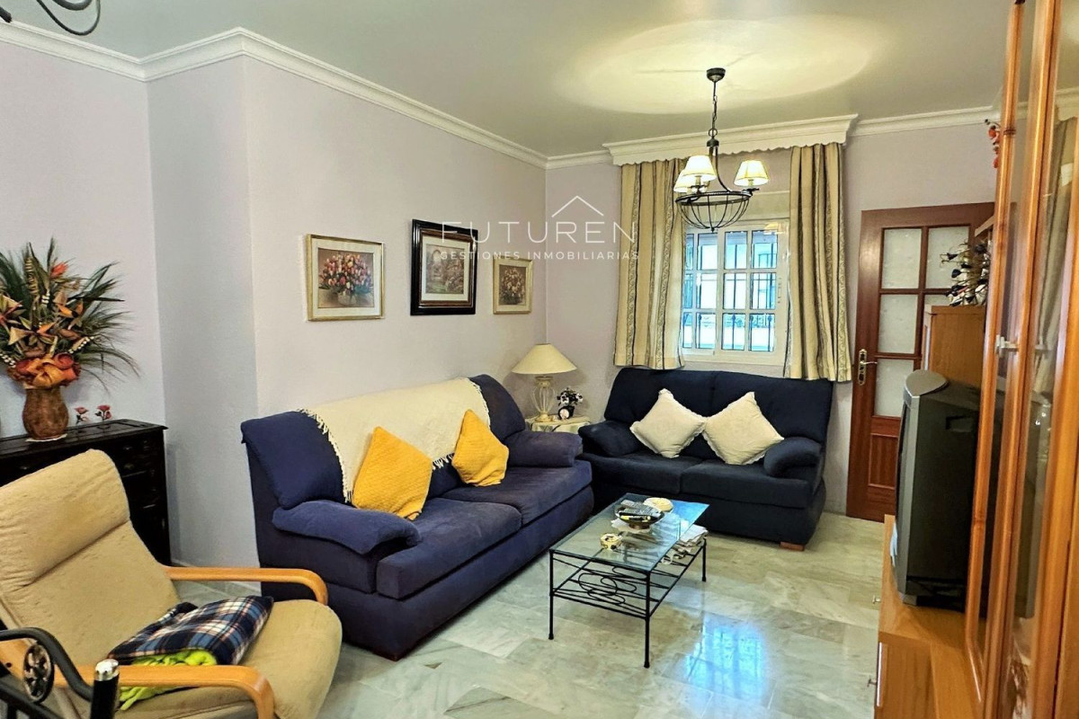 Продажа квартиры на Центро-Сан-Фелипе-Уэрта-Фава, Ла Линеа де ла Консепсьон
photo 2