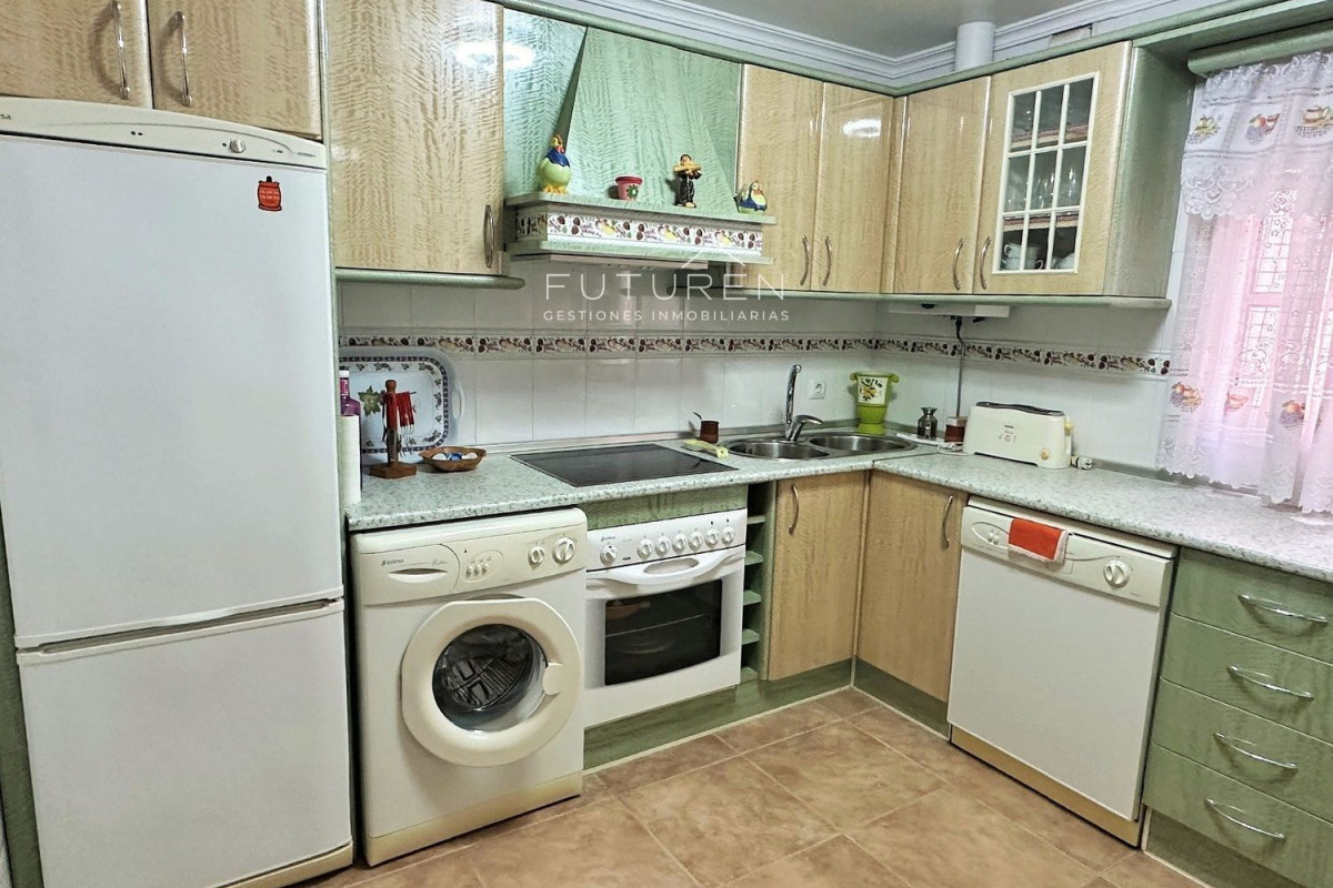 Продажа квартиры на Центро-Сан-Фелипе-Уэрта-Фава, Ла Линеа де ла Консепсьон
photo 5