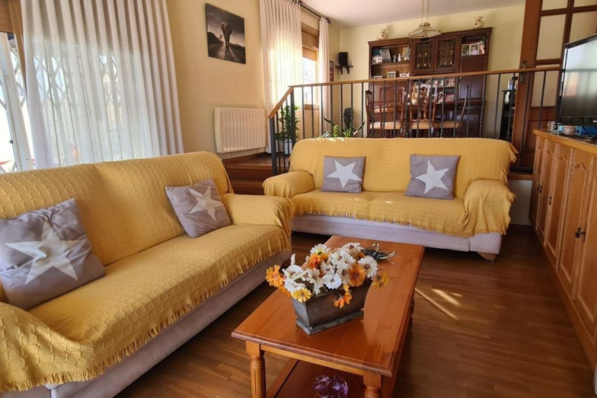 Sale of independent chalet in Segur de Calafell, Calafell
photo 1