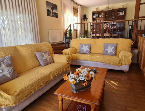 Detached villa for sale in Segur de Calafell , Calafell photo 1