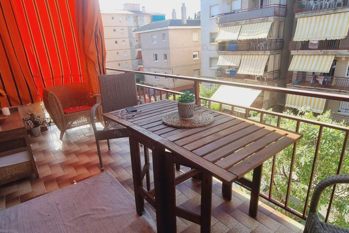 Продажа квартиры на Сегур де Калафель, Калафель
photo 1