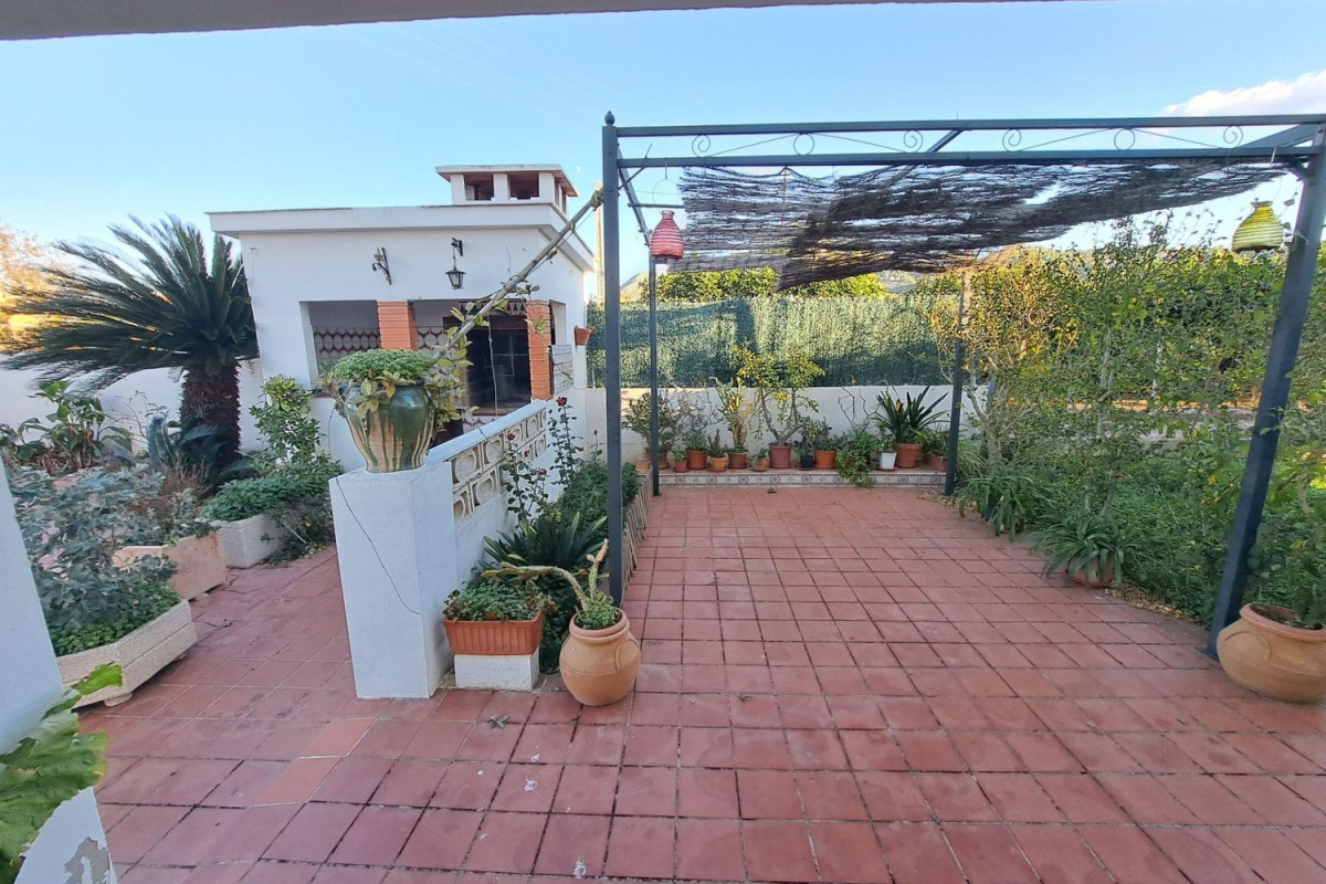 Venta de chalet independiente en Plaza Poligono 11, Alzira
 photo 4