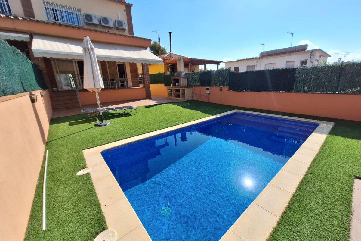 Sprzedaż szeregowego domku w  Segur de Calafell , Calafell photo 2