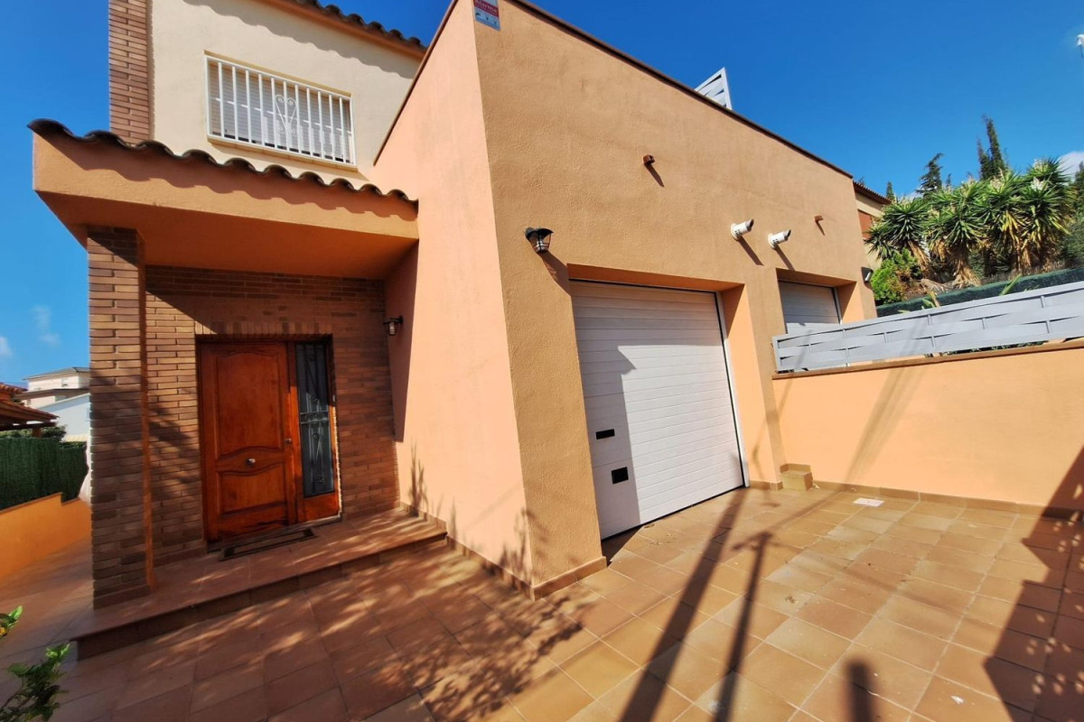 Sprzedaż szeregowego domku w  Segur de Calafell , Calafell photo 3
