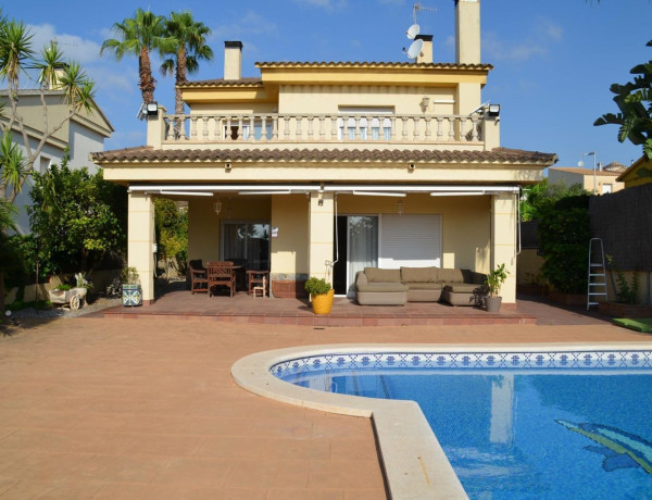 Chalet independiente en venta en  Mas Mel - Bellamar , Calafell photo 1