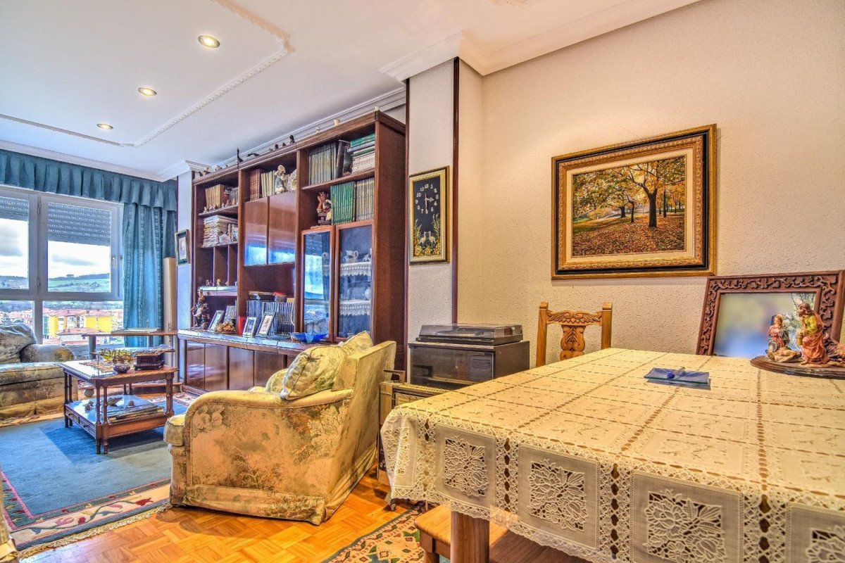 Sale of apartment in New City, Torrelavega
 photo 4
