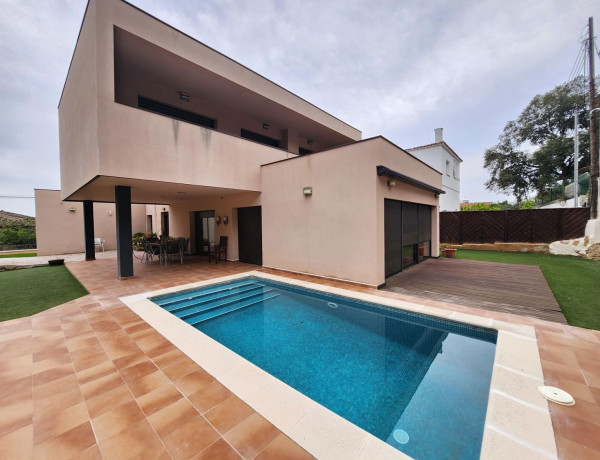 Detached villa for sale in , El Catllar photo 1