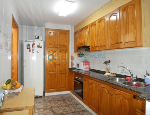Casa de pueblo en venta en Oliva pueblo thumbnail 1