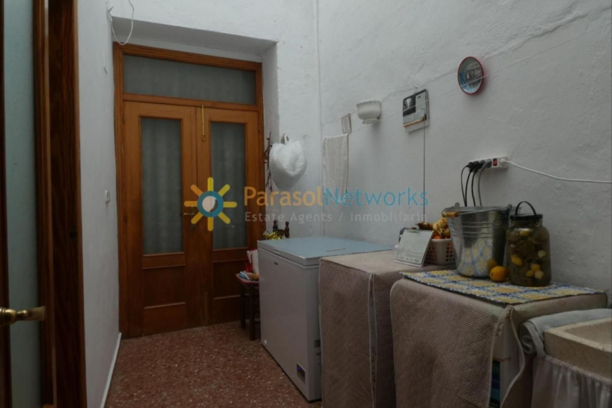 Propiedades en venta y alquiler en España photo 3