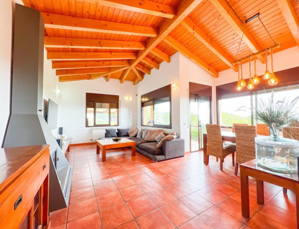 Chalet adosado en venta en  Avenida Lituània , Calafell photo 3