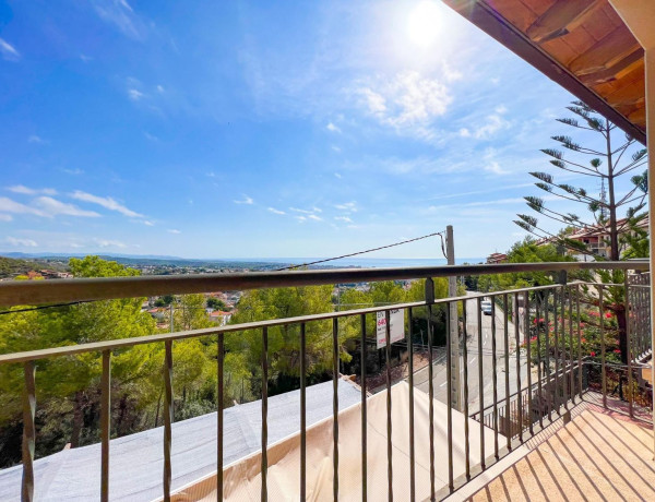Chalet adosado en venta en  Avenida Lituània , Calafell photo 4