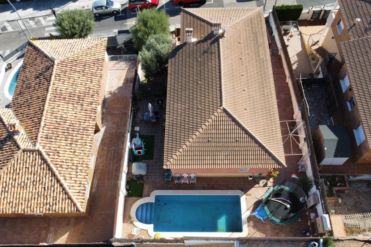 Sale of independent chalet in Avenida Espanya, Calafell
 photo 3