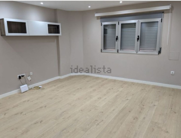 Piso en venta en  Av. de la Constitución, València photo 1