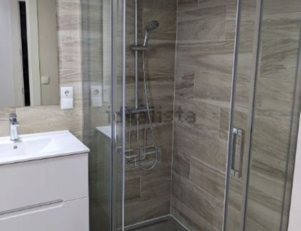 Piso en venta en  Av. de la Constitución, València photo 3