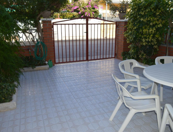 First floor for sale in Residencial , Cunit thumbnail 1
