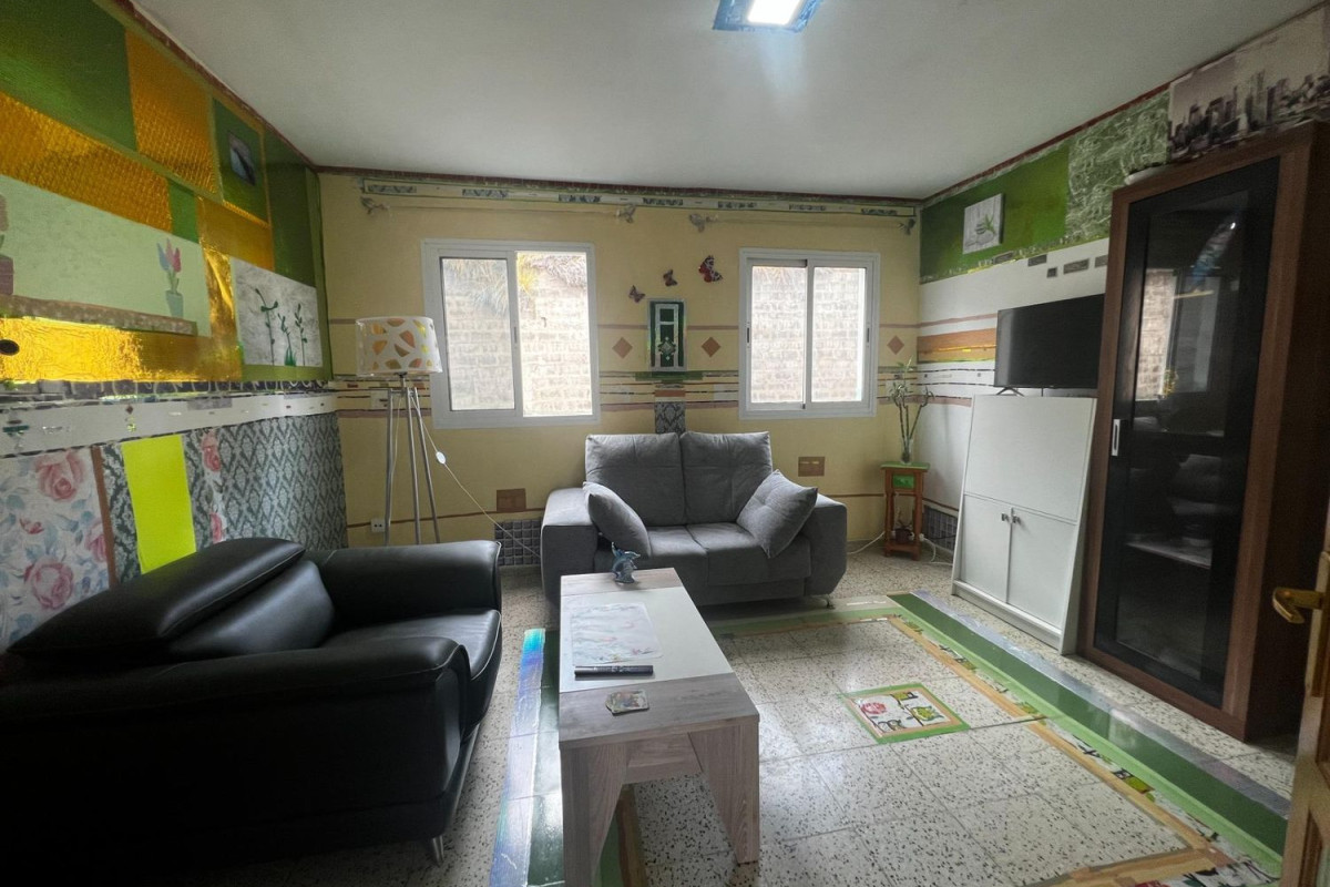 Venta de piso en Calle Gobernador Marín Acuña, Las Palmas de Gran Canaria
 photo 4