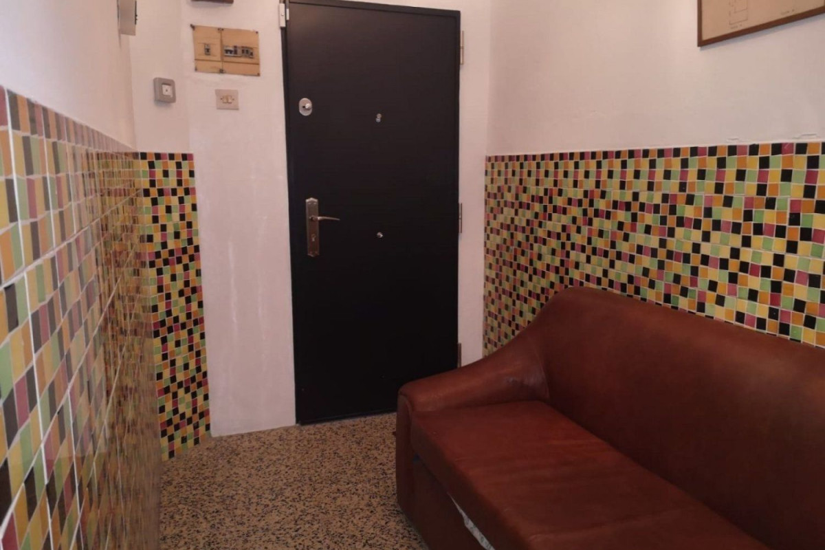 Продажа отдельного шале в  Центро , Алхесирас photo 2