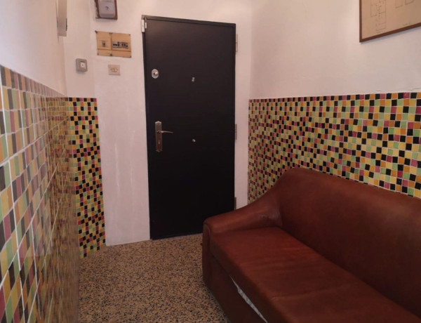 Chalet independiente en venta en Centro , Algeciras thumbnail 1