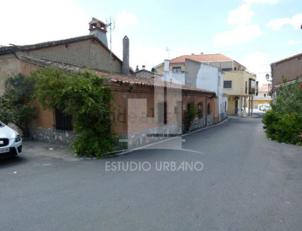 Chalet independiente en venta en , Cabrerizos photo 1