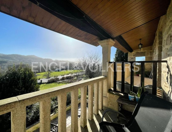 Chalet independiente en venta en , Cerdedo-Cotobade photo 1